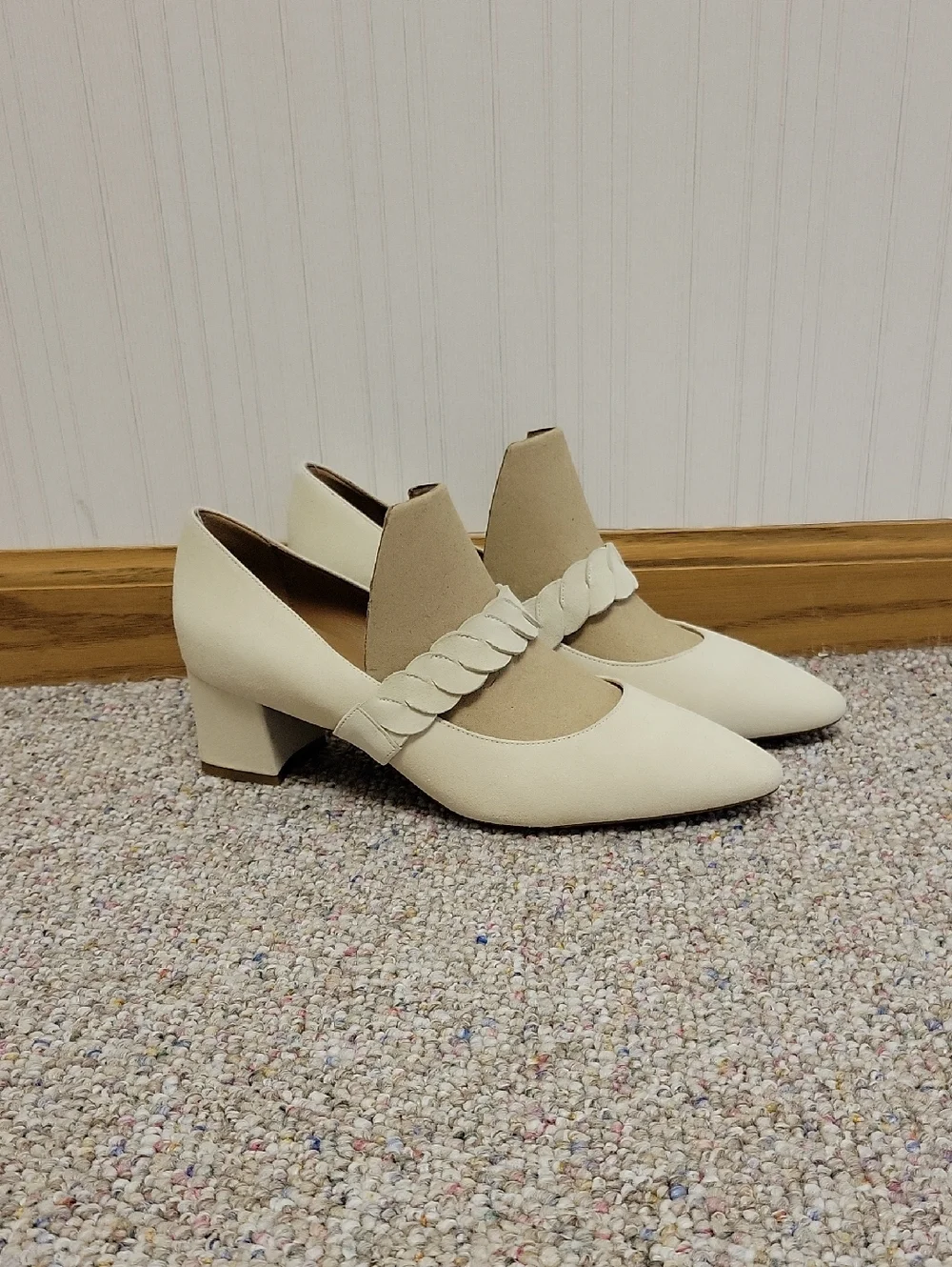 Aquatalia Cream Braided Strap Block Heel Mary Jane Sz 8.5 NWOT Office Business